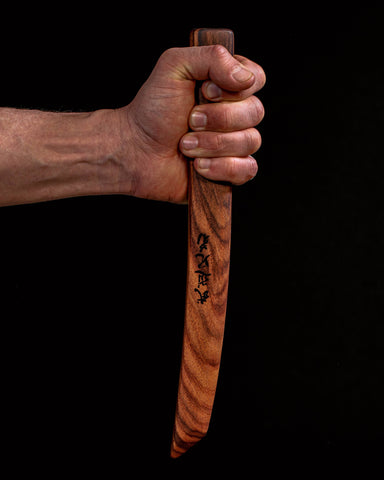 Santos Rosewood Tanto Trainer