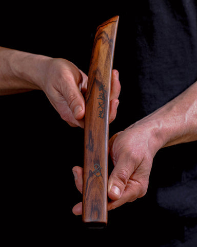 Santos Rosewood Tanto Trainer