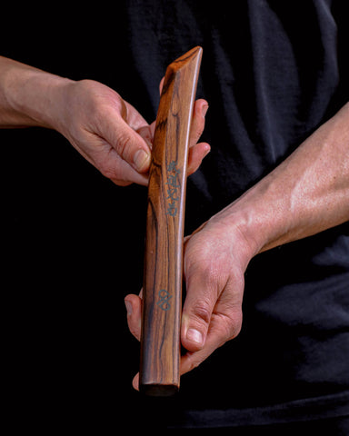 Santos Rosewood Tanto Trainer